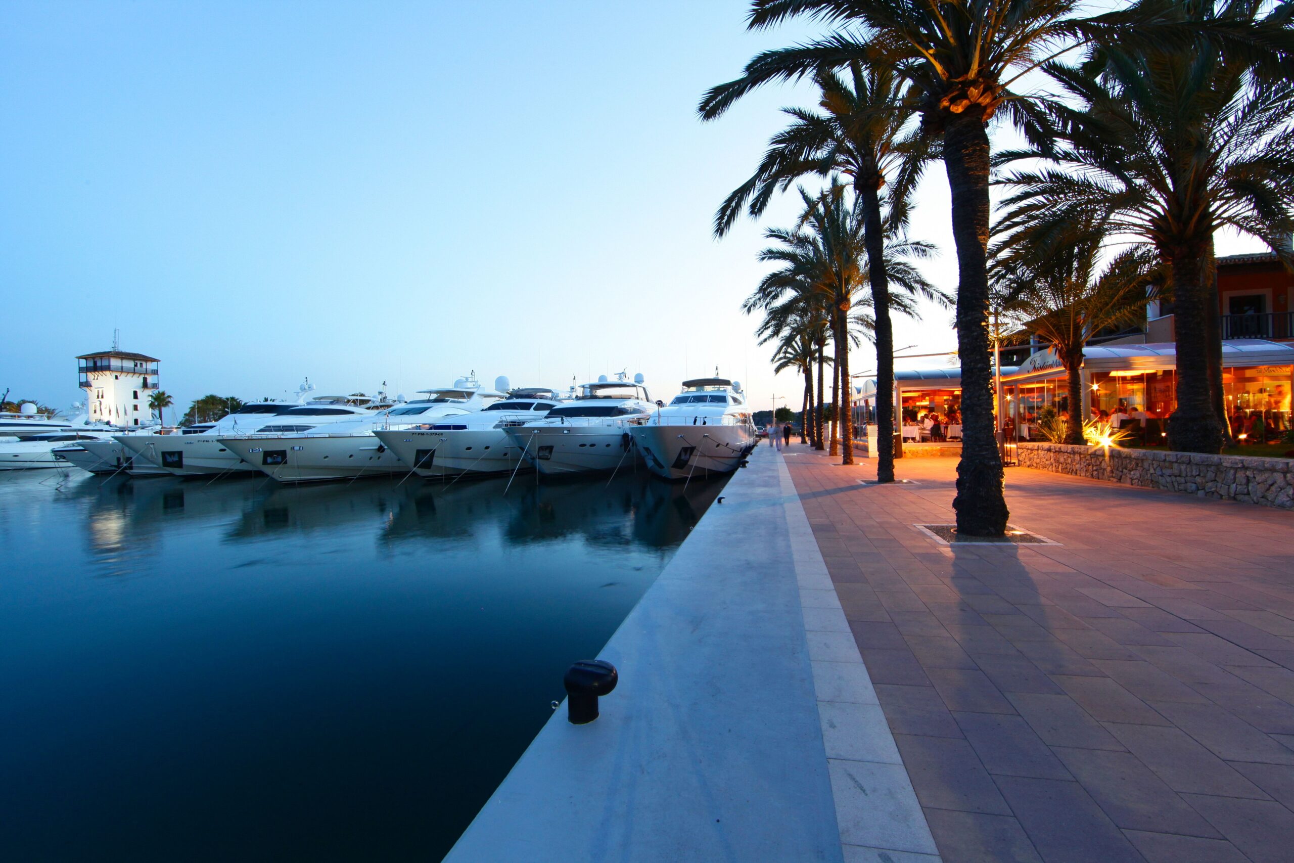 mooring-puerto-portals