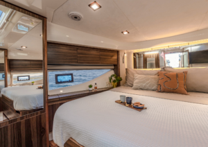 MAREX 440 GOURMET CRUISER INTERIOR