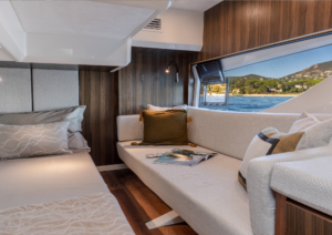 MAREX 440 GOURMET CRUISER INTERIOR
