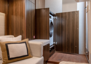 MAREX 440 GOURMET CRUISER INTERIOR