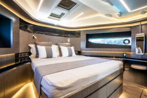 Pearl 62 private yacht