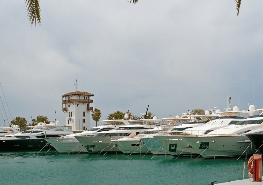 Tour Capitania, Puerto Portals