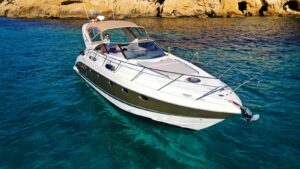 Fairline Targa 40 yacht for hire