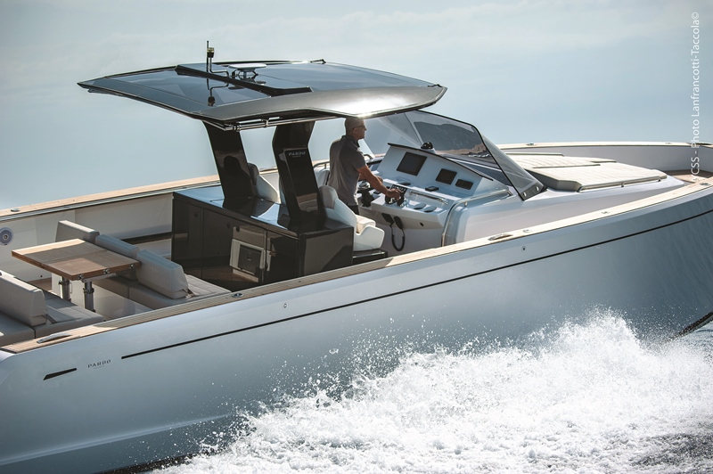 Pardo 43 yacht