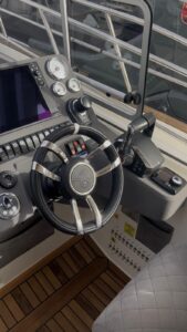Marex 310 Sun Cruiser Peggy G Cockpit