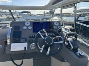 MAREX 310 SUN CRUISER PEGGY G BOARD
