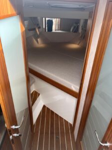 Marex 310 Sun Cruiser Peggy G Berth