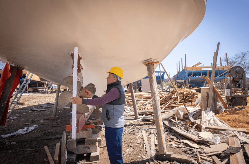 underwater maintenance