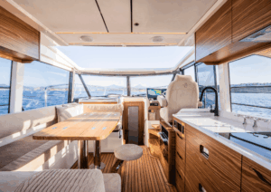MAREX 390 INTERIOR