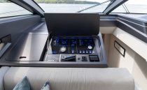 PEARL 62 MADNESS V HELM