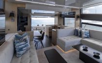 PEARL 62 MADNESS V LOUNGE