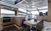 PEARL 62 MADNESS V DINING