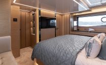 PEARL 62 MADNESS V STATEROOM