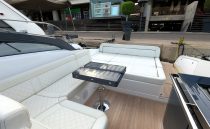 Cockpit Seating Windy 37 Shamal