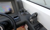 Helm Controls Windy 37 Shamal