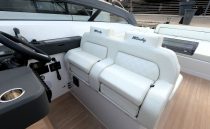 Helm Seats Windy 37 Shamal