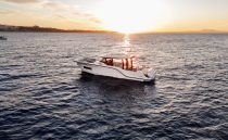 AIATA WAYFINDER 38 SUNTOP LIFESTYLE