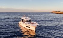 AIATA WAYFINDER 38 SUNTOP EXTERIOR