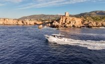 AIATA WAYFINDER 38 SUNTOP RUNNING