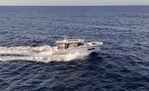 AIATA WAYFINDER 38 SUNTOP RUNNING