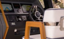 AIATA WAYFINDER 38 SUNTOP EXTERIOR