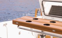 AIATA WAYFINDER 38 SUNTOP EXTERIOR