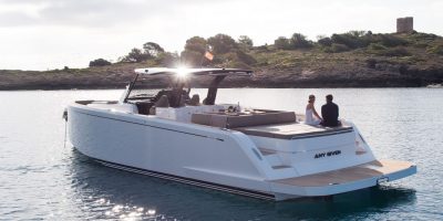 PARDO 50 CHARTER LIFESTYLE