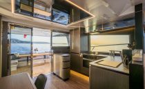 Pearl 62 indulgence interior