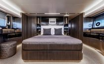 Pearl 72 yacht interior