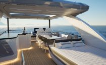 Pearl 73 Flybridge 01