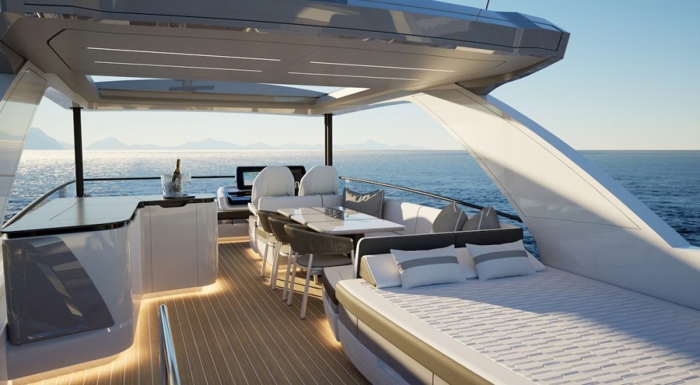 Pearl 73 Flybridge 01