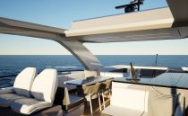 Pearl 73 Flybridge 2