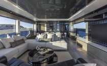 Pearl 82 - Interior 2