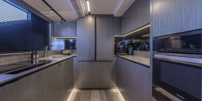 Pearl 82 - Interior 24