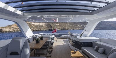 Pearl 82 - static and details 13