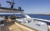 Pearl 82 - static and details 18