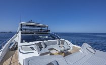 Pearl 82 - static and details 24