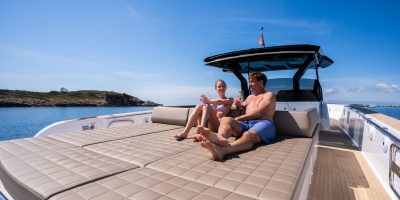 PARDO 50 CHARTER LIFESTYLE