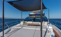 pearl 62 flybridge