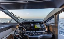 maintenance pearl 62 yacht