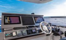 Pearl 95 luxury yacht charter