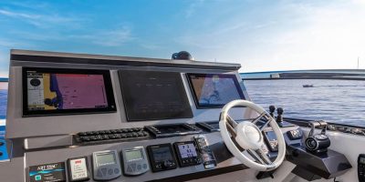 Pearl 95 luxury yacht charter