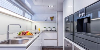 Pearl 95 yacht world